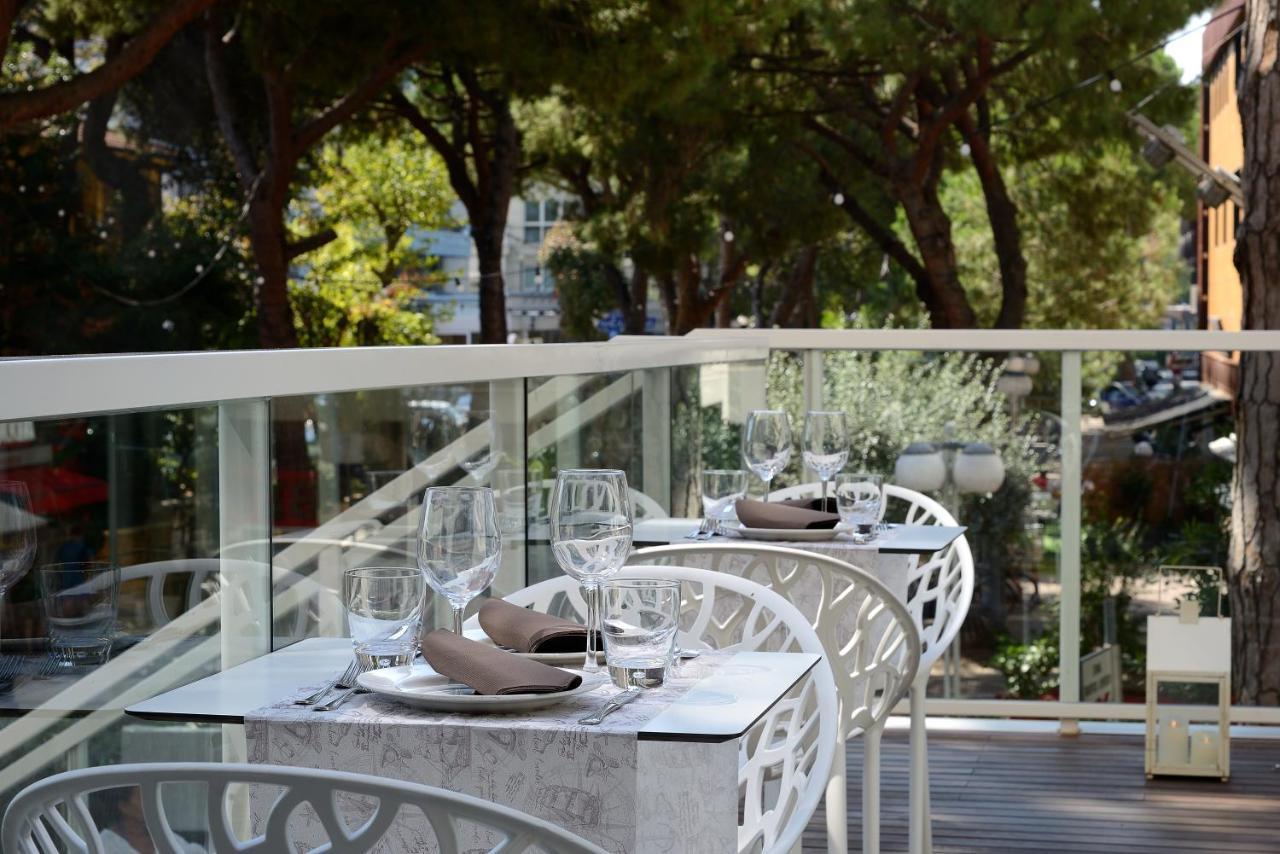 Hotel Concord Riccione Esterno foto