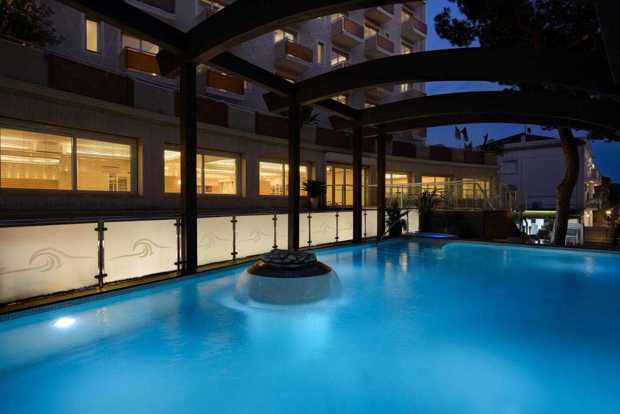 Hotel Concord Riccione Esterno foto