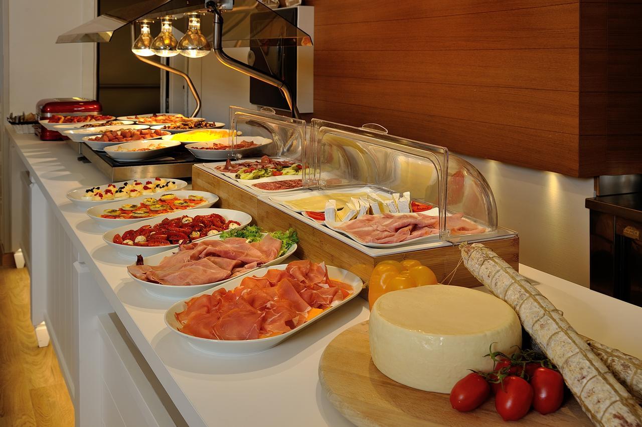 Hotel Concord Riccione Esterno foto
